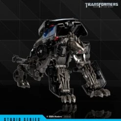 Hasbro HATCHET DELUXE CLASS TRANSFORMERS DARK OF THE MOON STUDIO SERIES